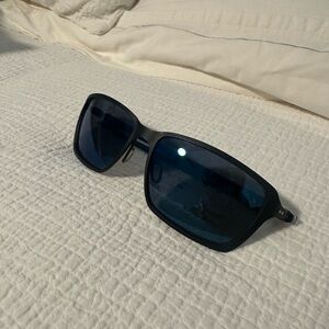 Stylish Black Sunglasses